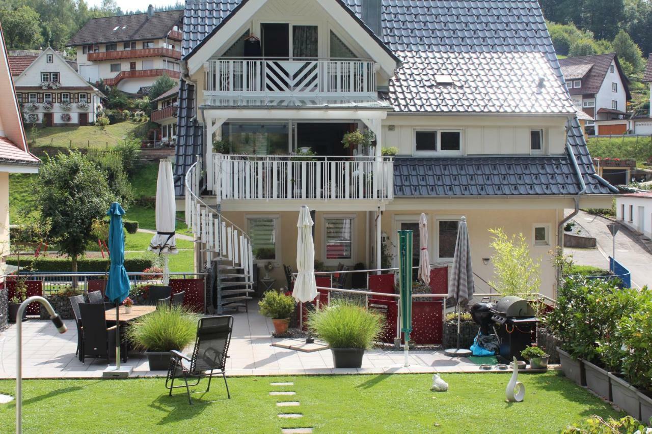 Haus Laetsch Apartment Bad Peterstal-Griesbach Ngoại thất bức ảnh
